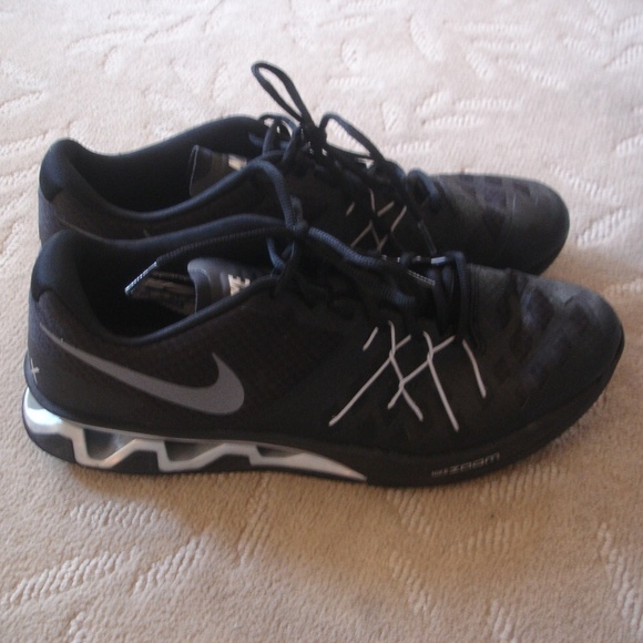 nike reax lightspeed 2